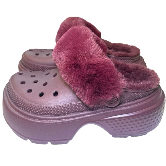 CROCS Shoes - Crocs Classic Mammoth Luxe Radiant Clogs Burgundy Plum Faux Fur Platform Women 6